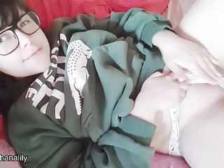 Amateur teen masturbating - Hana Lily 7 min